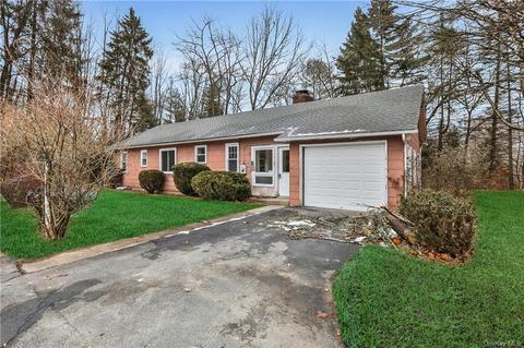 17 Mcdole Rd, Ellenville, NY 12428