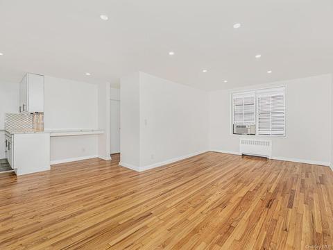 530 Riverdale Ave #3K, Yonkers, NY 10705