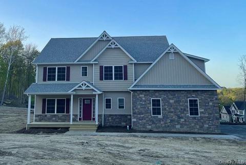 103 Joyce Way, New Windsor, NY 12553