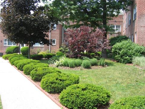 6 Leewood Cir #1R, Eastchester, NY 10709