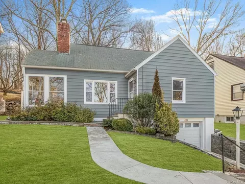 40 Davis Ave, Mount Pleasant, NY 10595 photo 1