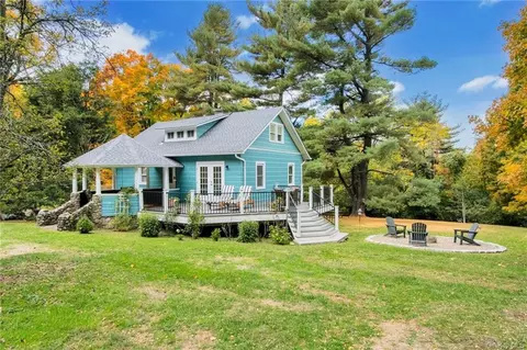 5 Cherry Hill Rd, Cornwall, NY 12518 photo 1