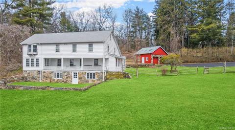 73 Whippoorwill Rd, North Castle, NY 10504