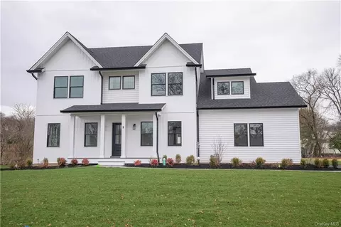 9 Pvt Del Regno Ct, Orangetown, NY 10913