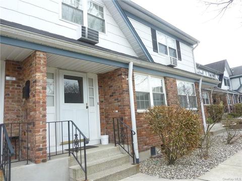 157 Doxbury Ln, Ramapo, NY 10901