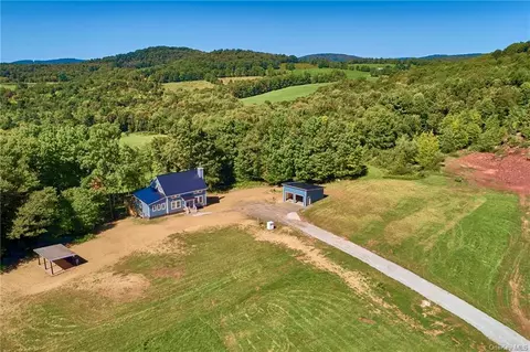 7 Overlook Cir, Fremont, NY 12766