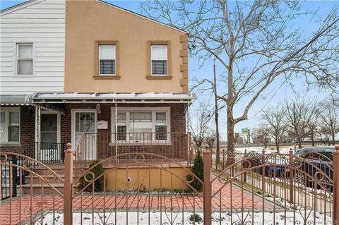 2800 Philip Ave, Bronx, NY 10465