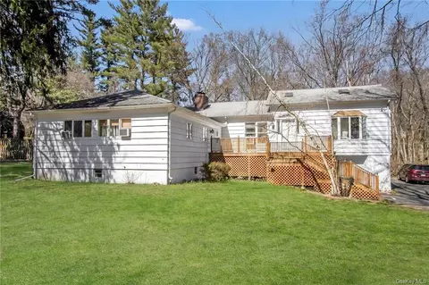 272 Germonds Rd, Clarkstown, NY 10994