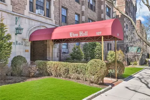 127 Garth Rd #2F, Scarsdale, NY 10583