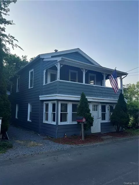 64 Myrtle Ave, New Windsor, NY 12553