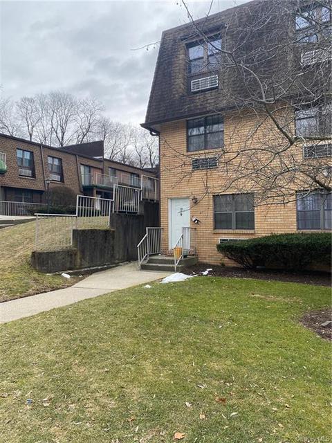 440 Carpenter Ave #23, Newburgh, NY 12550