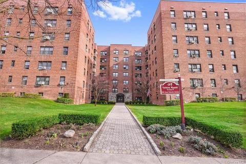 505 E Lincoln Ave #109, Mount Vernon, NY 10552