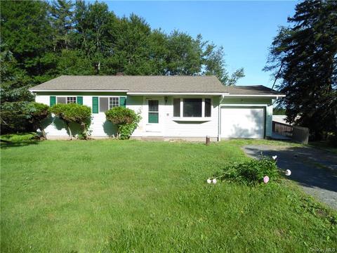 10 Tappan Rd, Thompson, NY 12701