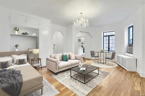 45 Pondfield W Rd #4E, Bronxville, NY 10708
