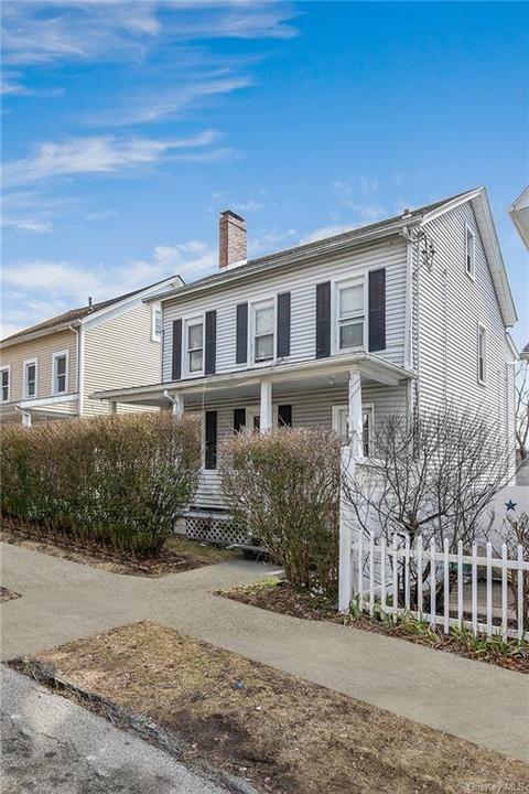 1125 Orchard St, Peekskill, NY 10566