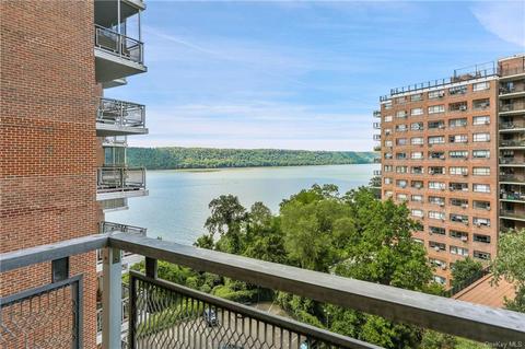 2621 Palisade Ave #7H, Bronx, NY 10463