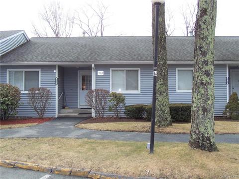 154 Carriage Ct #C, Yorktown, NY 10598