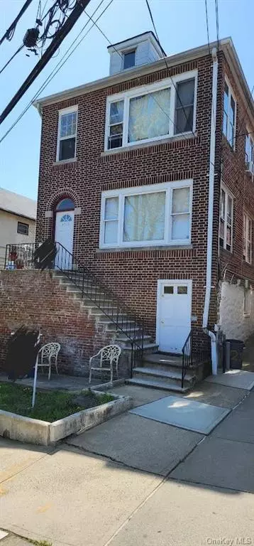 5728 Faraday Ave, Bronx, NY 10471