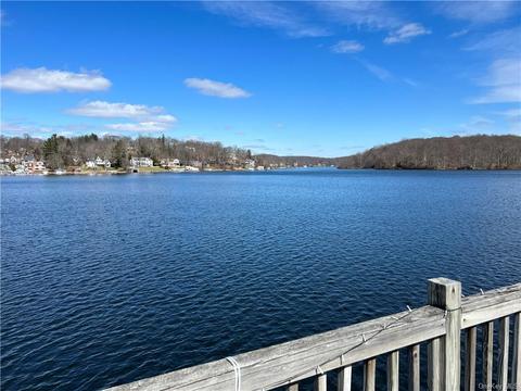 761 S Lake Blvd, Carmel, NY 10541