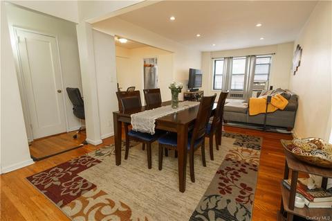 2 Fisher Dr #316, Mount Vernon, NY 10552