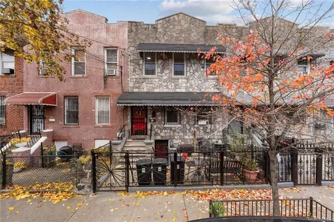 743 Taylor Ave, Bronx, NY 10473