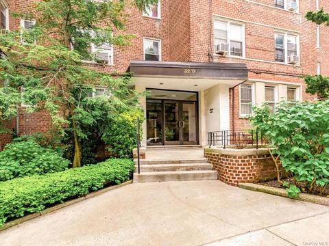 3210 Arlington Ave #6F, Bronx, NY 10463