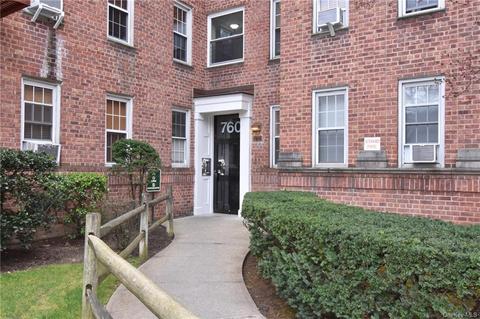 760 Bronx River Rd #A64, Yonkers, NY 10708