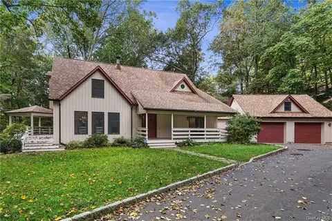 186 Mills Rd, North Salem, NY 10560