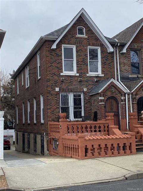 951 Elder Ave, Bronx, NY 10473