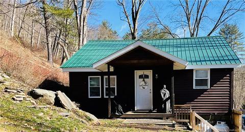 413 Sundown Rd, Grahamsville, NY 12740