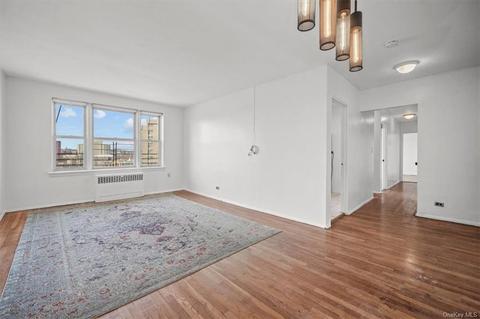 2630 Kingsbridge Ter #7Z, Bronx, NY 10463