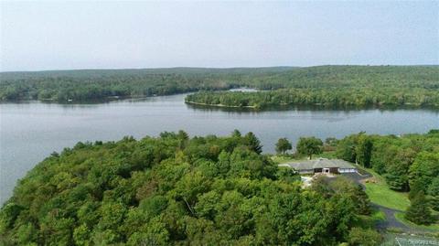 274 Starlight Rd, Thompson, NY 12701
