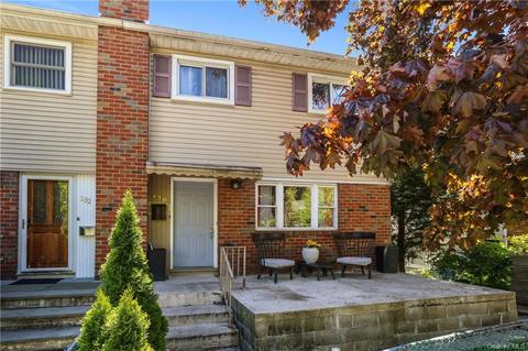 130 Frederic St, Yonkers, NY 10703