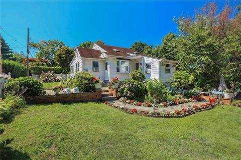 54-55 Wetmore Pl, Rye, NY 10580