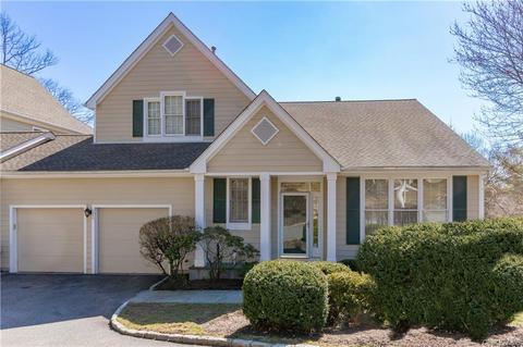 74 Burr Farms Rd, New Castle, NY 10549
