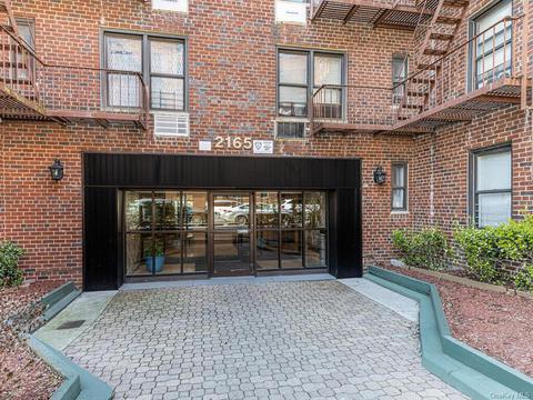 2165 Matthews Ave #2A, Bronx, NY 10462