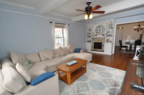 766 Palmer Rd #2E, Yonkers, NY 10708
