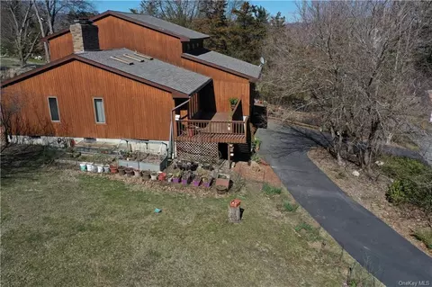 37 Eagle St, Monroe, NY 10950 photo 1