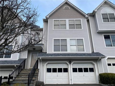 4 Forest Ridge Rd, Clarkstown, NY 10960