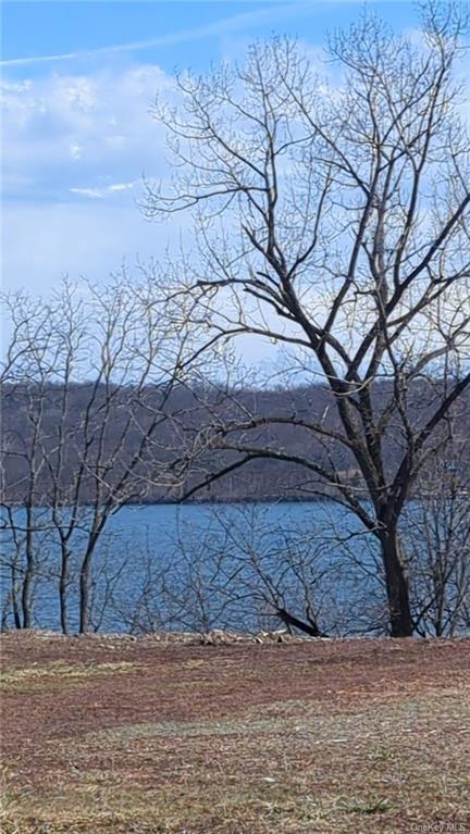 Oak St & River Road, Newburgh, NY 12550