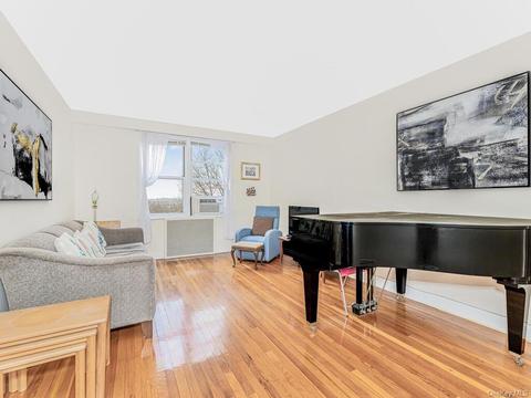 5614 Netherland Ave #5A, Bronx, NY 10471