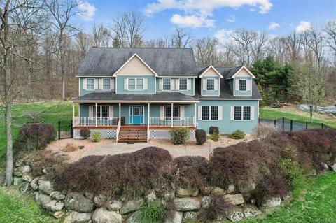 444 Ridgebury Rd, Wawayanda, NY 10973