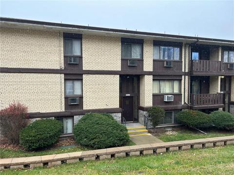 250 N Main St #F29, Ramapo, NY 10977