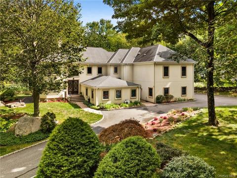 36 Greenlawn Rd, Amawalk, NY 10501