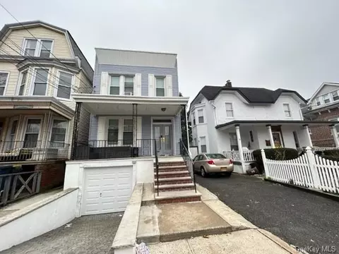 222 E 237th St, Bronx, NY 10470