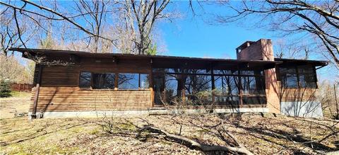 154 Heatherdell Rd, Greenburgh, NY 10502