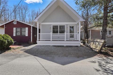23 Cottage Ln, North Salem, NY 10560