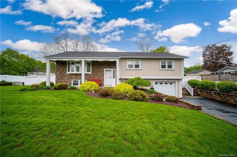 2 Judd Cir, New Windsor, NY 12553