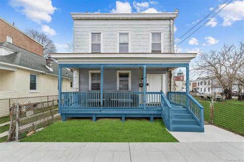 215 S William St, Newburgh, NY 12550