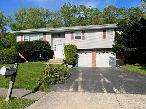 72 Mallory Rd, Ramapo, NY 10977